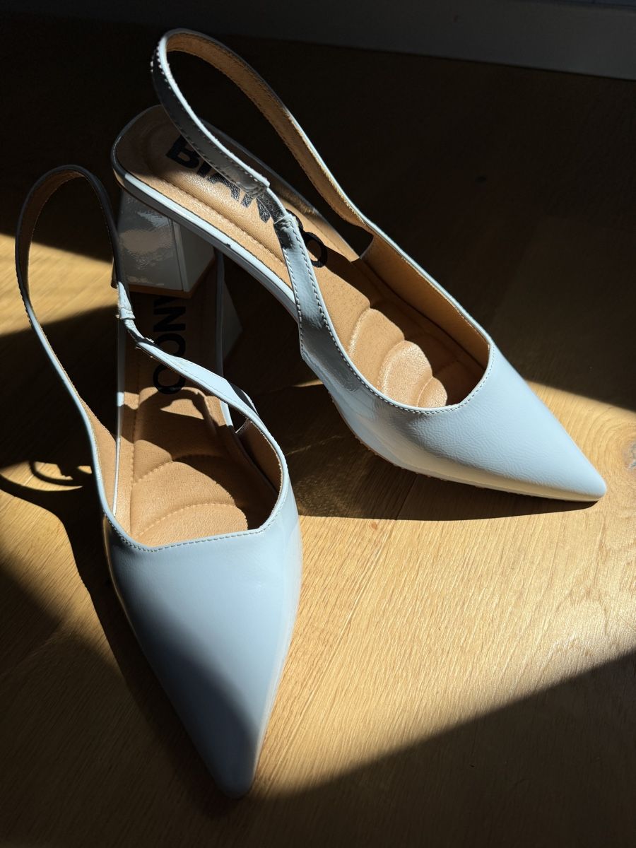 Damenschuhe: Bianco Heels Skyblue – Neu (gemäss Beschreibung) aus stans von hallo_1234
