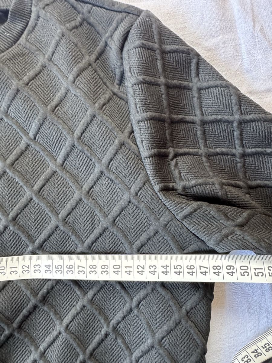 Maglioni & Felpe: Sweat gris texturé avec zip – taille M – Usato da Ballaigues venduto da stef1972 2