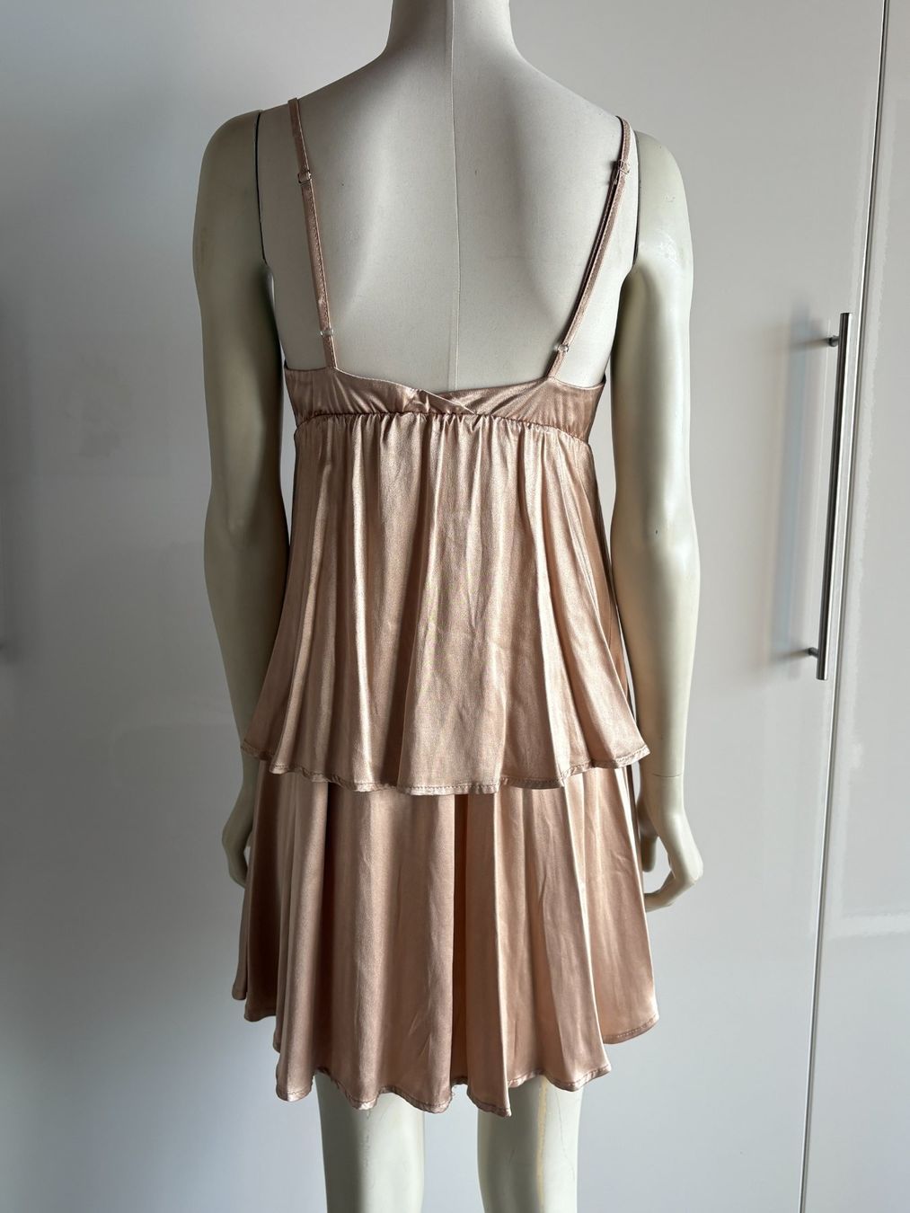 Vestiti: Kleid moki b, beige – Nuovo e nell'imballaggio originale da Contra venduto da Oly_93 5