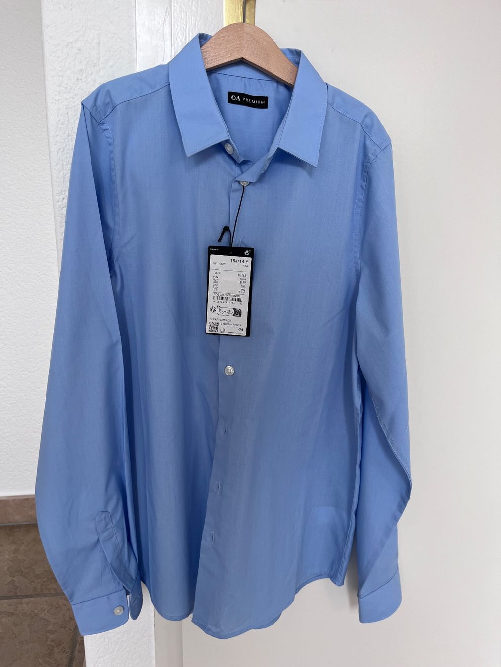 C&A Hemden, T-Shirts & Polos: Hemd C&A Premium, Grösse 164 – Neu und originalverpackt aus Roggwil BE von KarotteV