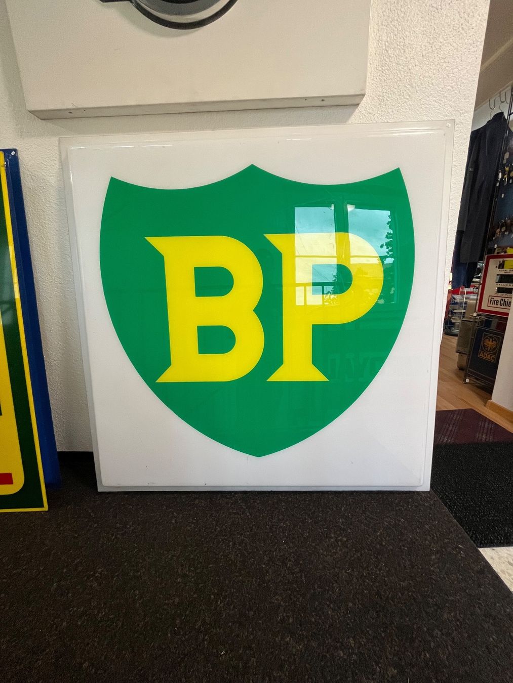 Insegne: BP - Leuchtreklame-Schild – Usato da Erlinsbach venduto da Stu-ff