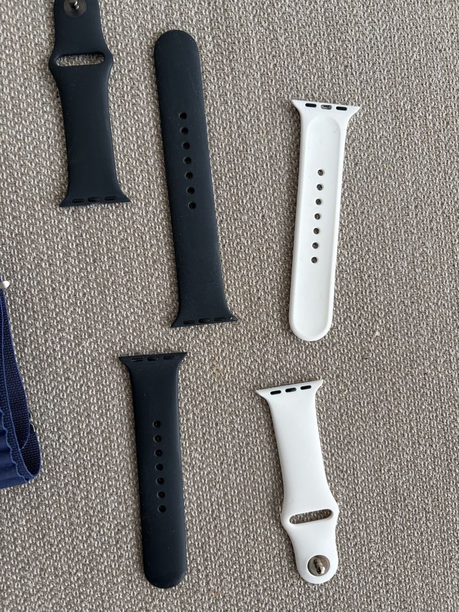 Apple Armbänder & -reifen: Pack Apple Watch Bands – Gebraucht aus Zürich von von_sj9s 4