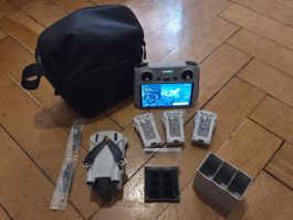 DJI Mini 3 Pro Fly More Combo