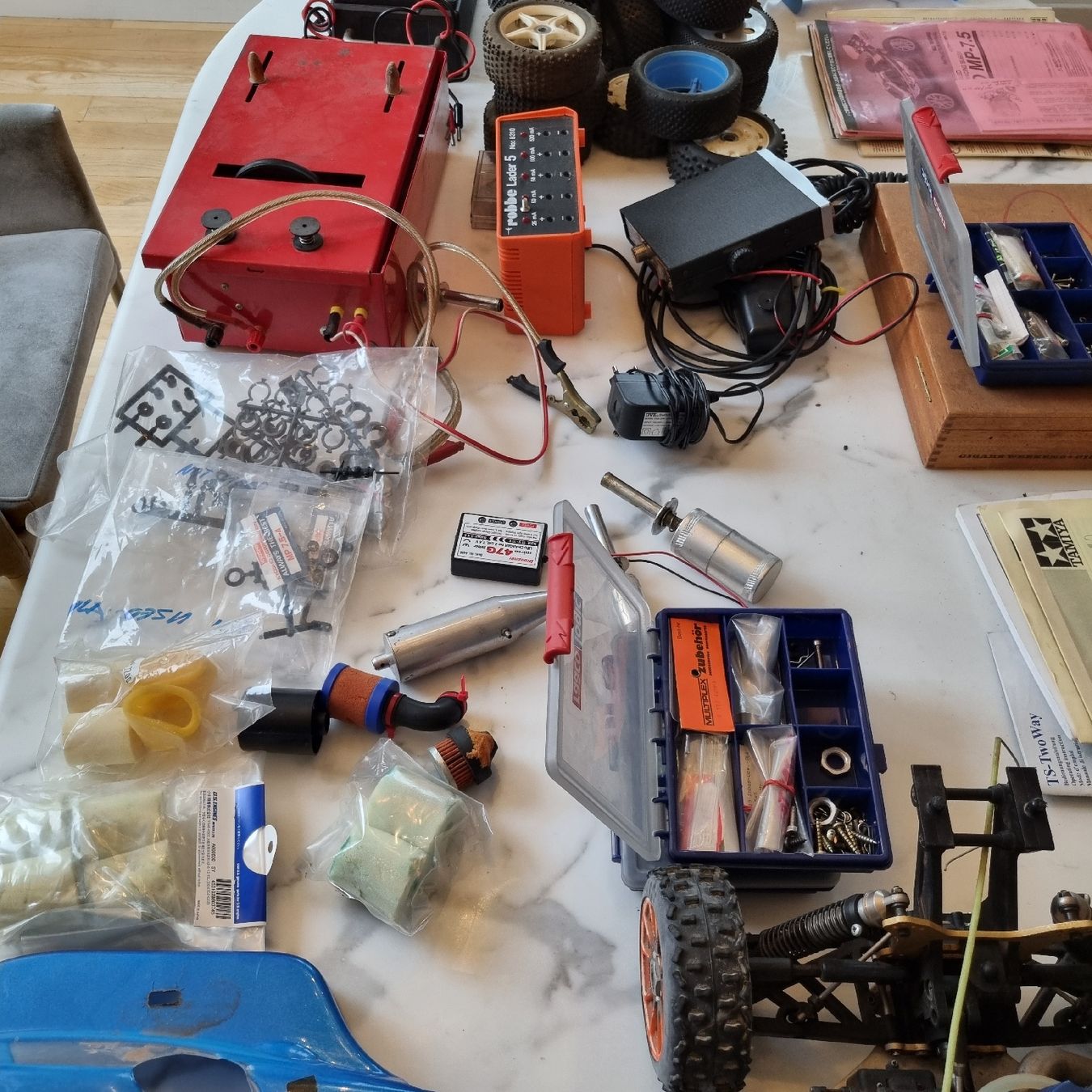 Modellismo RC: Modellauto Verbrenner – Usato da Zürich venduto da pau_85wb 1