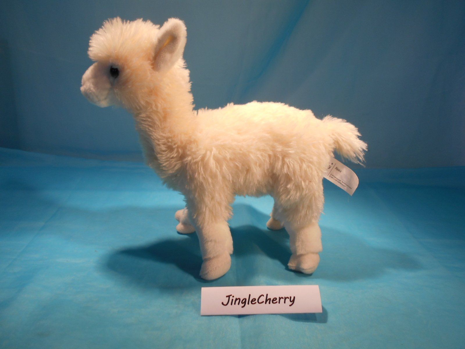 WWF Giocattoli: WWF Alpaca Lama Eierschale L: 30cm – Usato da Bellach venduto da JingleCherry