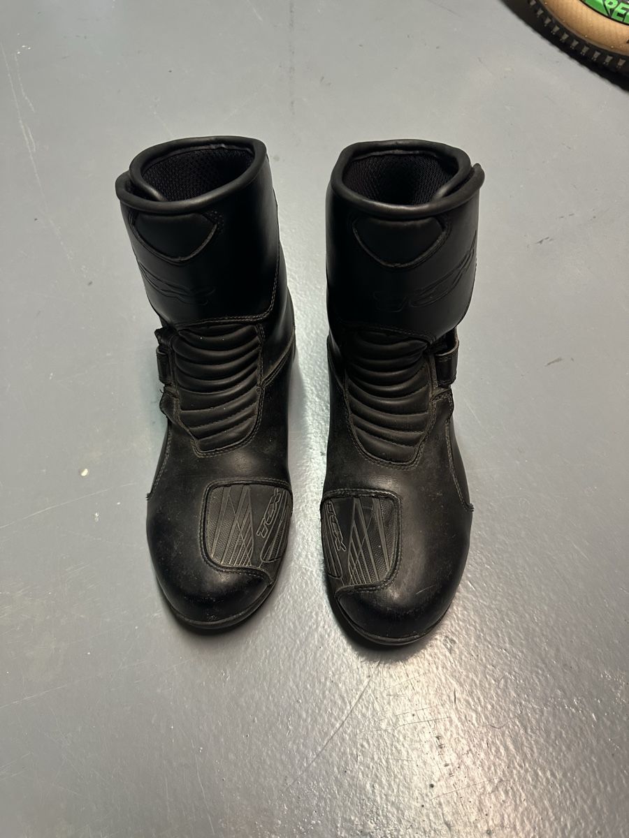 TCX Herrenschuhe: Motorradstiefel TCX – Gebraucht aus Neunkirch von NoahNr9