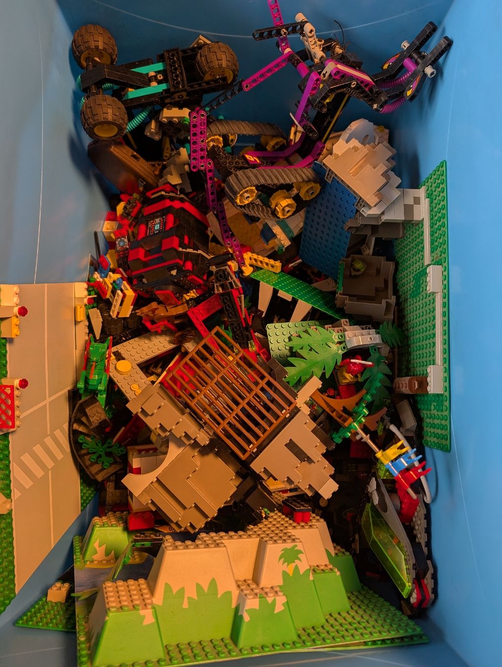Lego Kit di costruzioni: Random Legosets (keine Garantie) – Usato da Winterthur venduto da san_m8lz 2