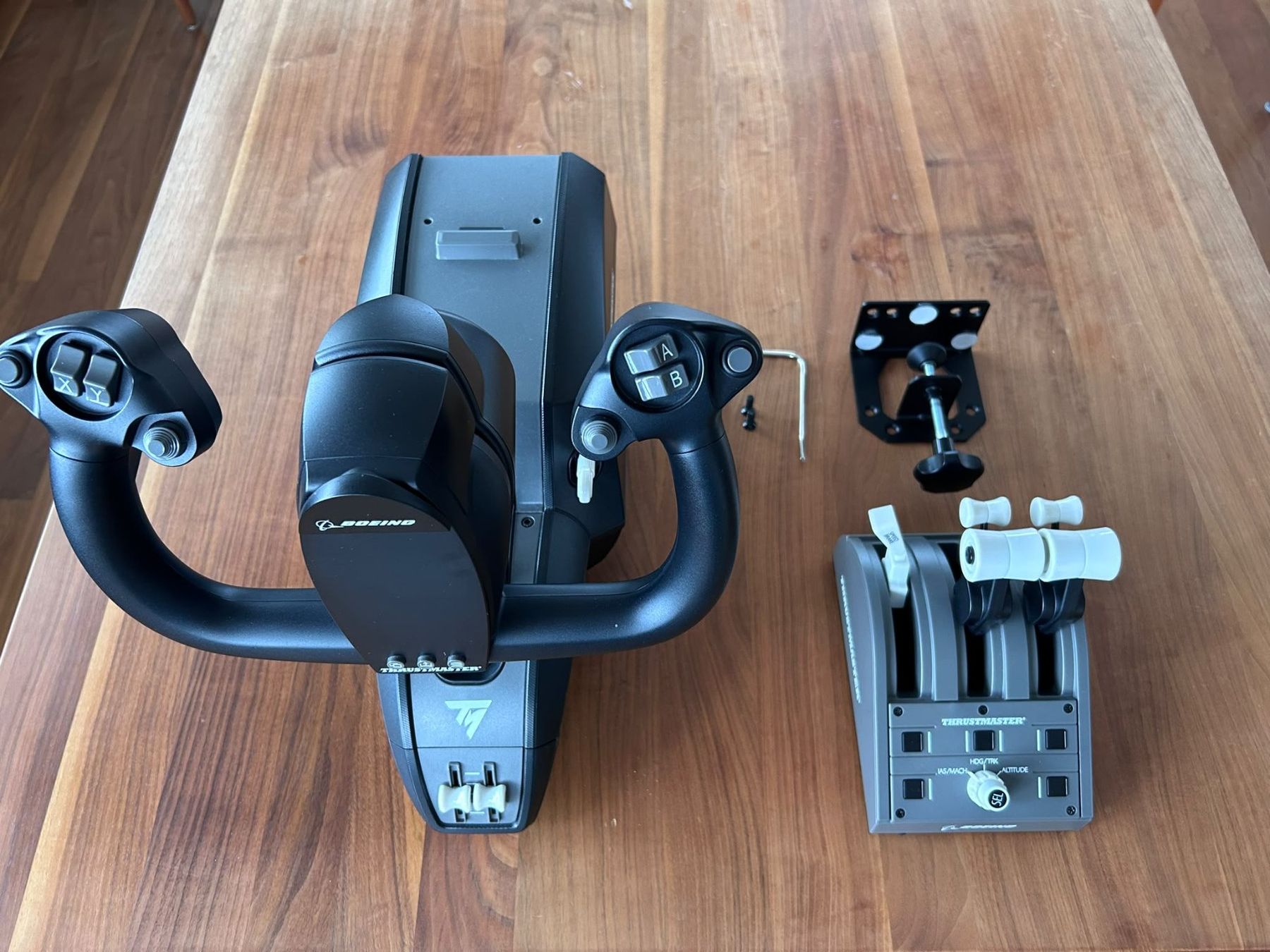 Thrustmaster Controller: Thrustmaster TCA Boeing Combo Yoke Throttle Simulation – Gebraucht aus Galgenen von Testus 1