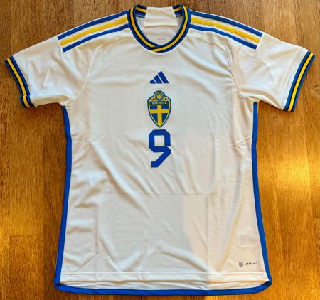 Schweden away Shirt - 2022/23 mit Print Isak