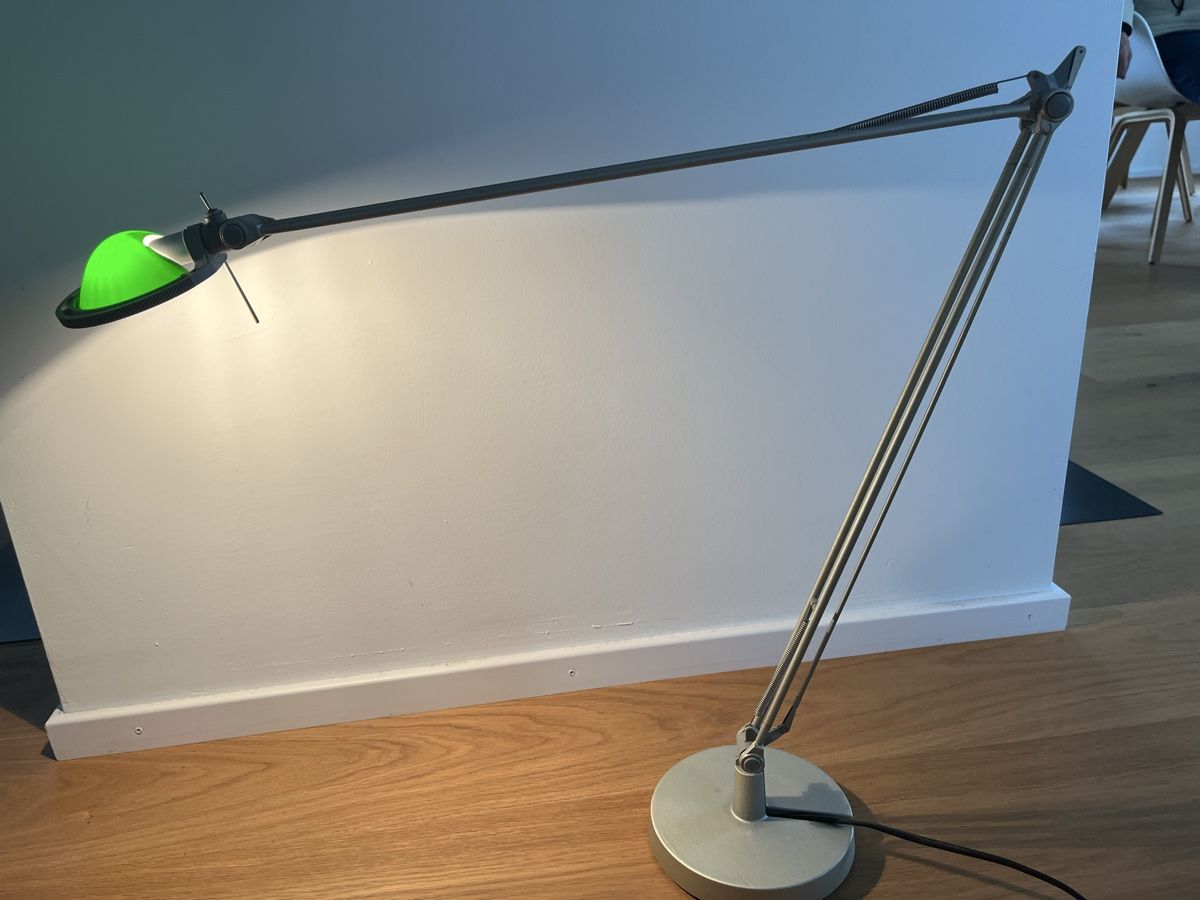 Luceplan Lampade: Luceplan Berenice Tischlampe – Usato da Dübendorf venduto da helenlisa