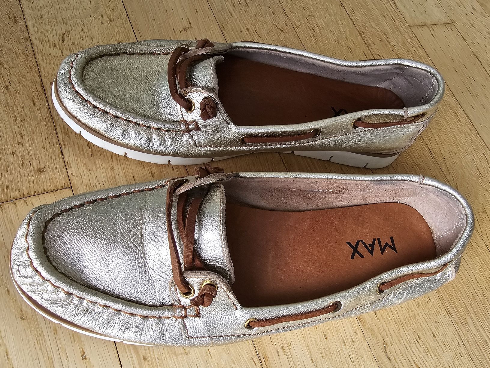 Scarpe da donna: Schuhe / Mokassins MAX Gold Grösse 38 – Nuovo (secondo la descrizione) da Ittigen venduto da Anemone4 3