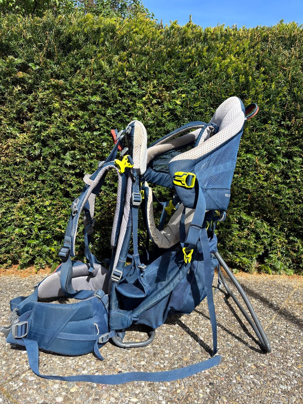Deuter Marsupi portabebè: Deuter Kindertrage Kid Comfort Active – Usato da Russikon venduto da els_w7yj