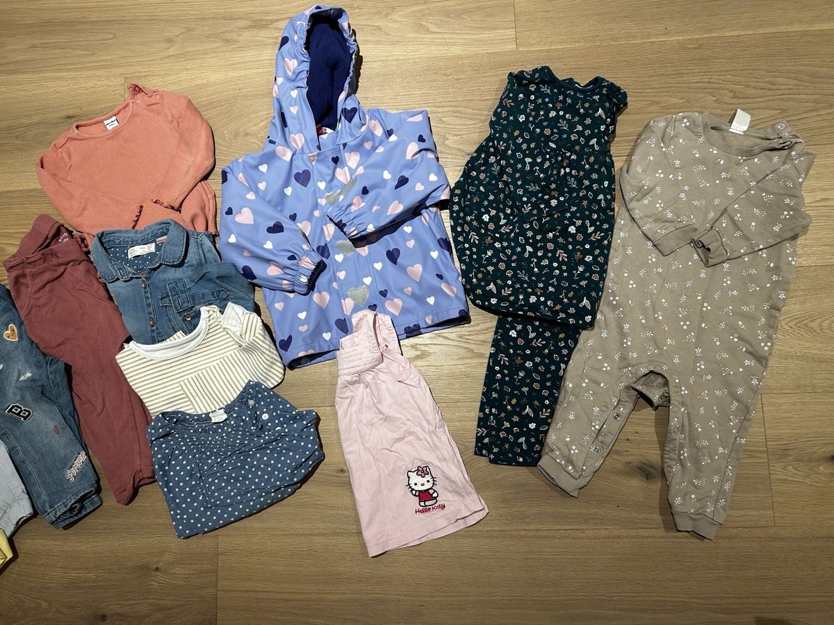 Ensembles coordonnés: Kleiderpaket 80 und 86 – D'occasion à Wetzikon ZH par Smashy333 2