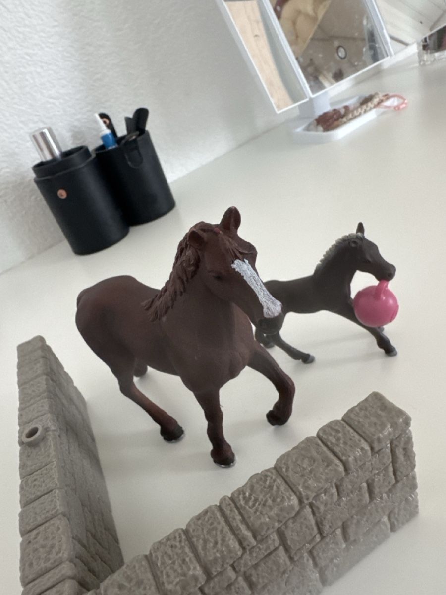 Schleich Giocattoli: Schleich Pferd – Usato da Eich venduto da PMagnum 1