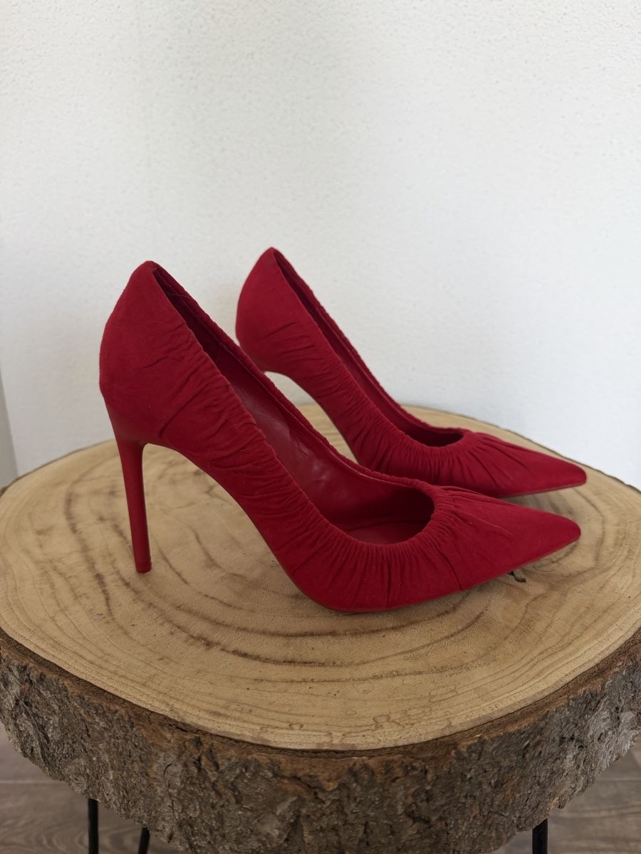 Bershka Damenschuhe: Bershka Stiletto Pumps Rot Gr. 38 – Neu (gemäss Beschreibung) aus Hägglingen von Raff_Ella 2