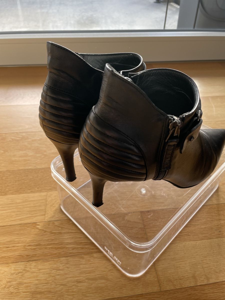 Navyboot Scarpe da donna: Navyboot Stiefeletten, schwarz, Leder, Grösse 38 – Usato da Zürich venduto da SeldaY 1