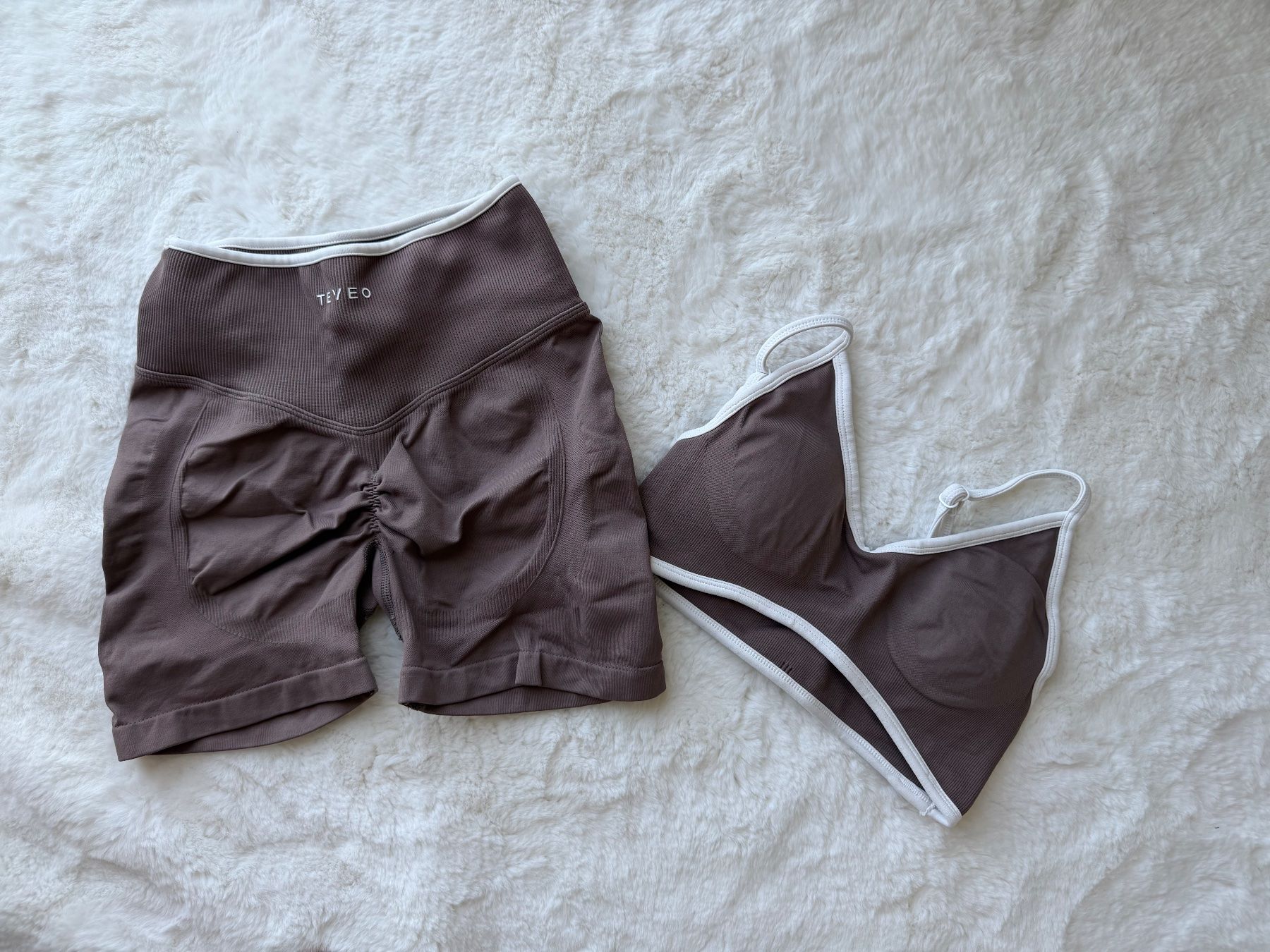 Shein Lots de vêtements: 5 Outfits - Kleiderpaket - Temu/ Shein – Neuf avec emballage d'origine à Horgen par Christina93Jolina 7