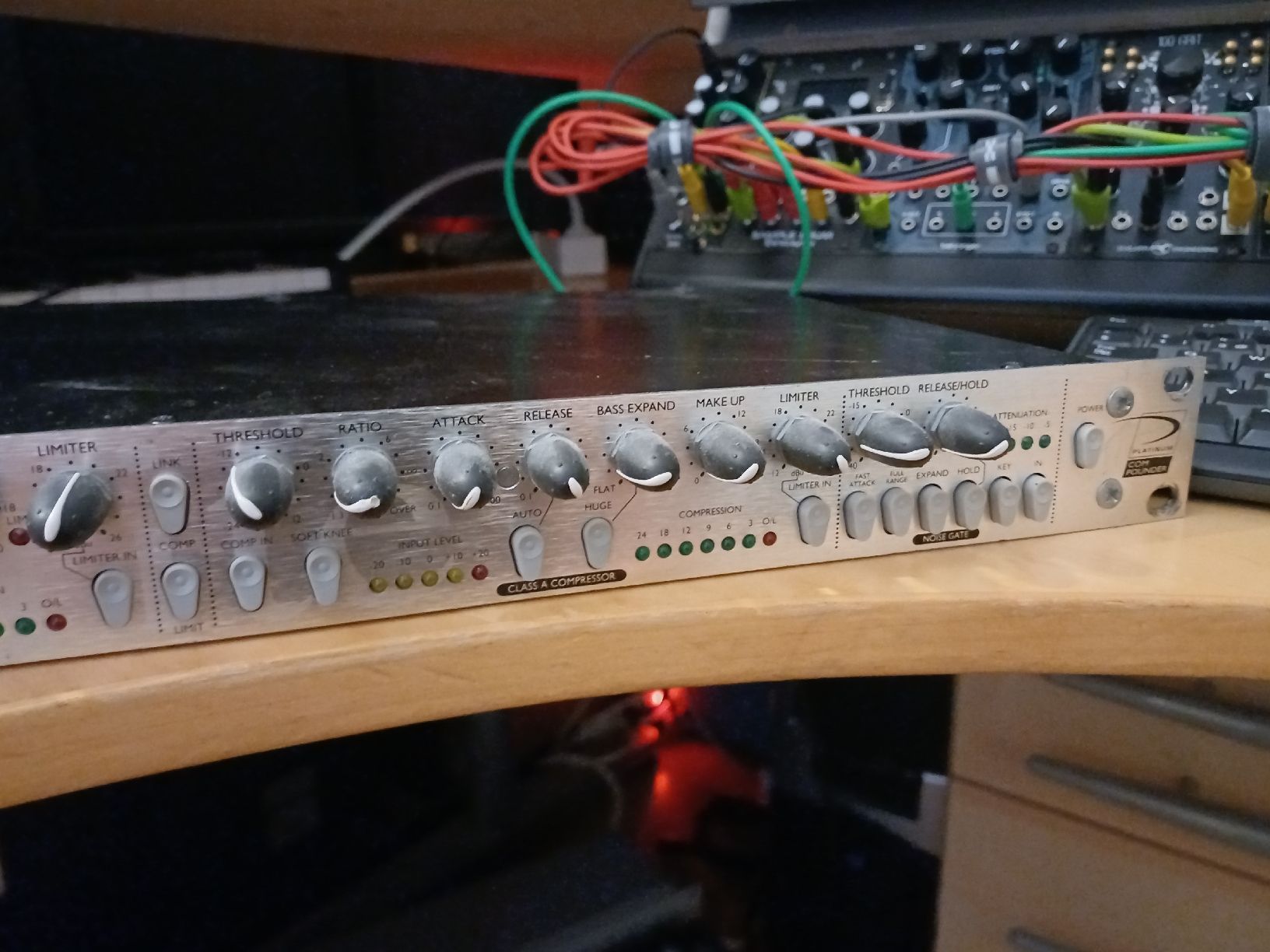 Focusrite Equalizzatori: Focusrite Compounder Audio Compressor – Usato da Thayngen venduto da chremi 2