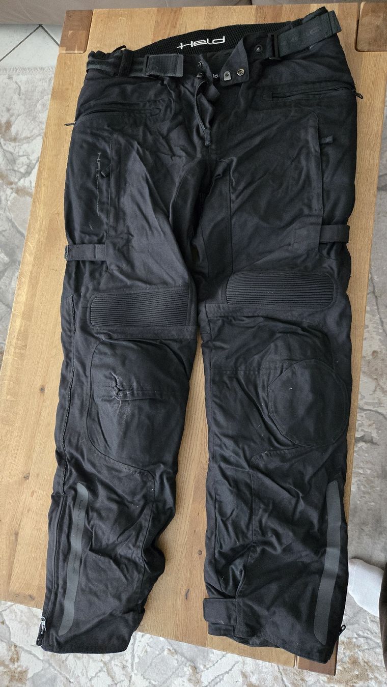 Lots de vêtements: Motorrad Kleidung – D'occasion à Frick par mirandatairirustemi 4