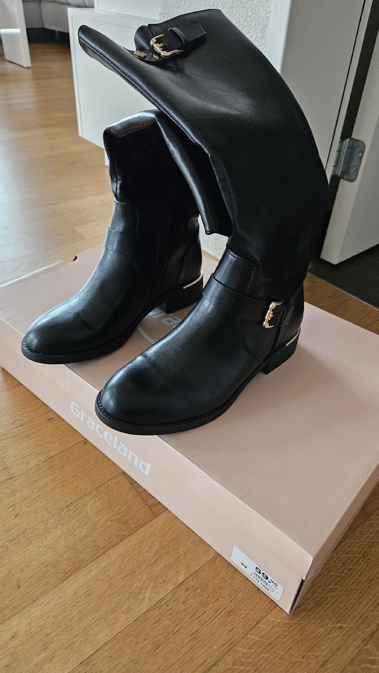 Graceland Scarpe da donna: Stiefel Grösse 39 – Usato da Rickenbach SO venduto da S.u.n.s.h.i.n.e.83 1