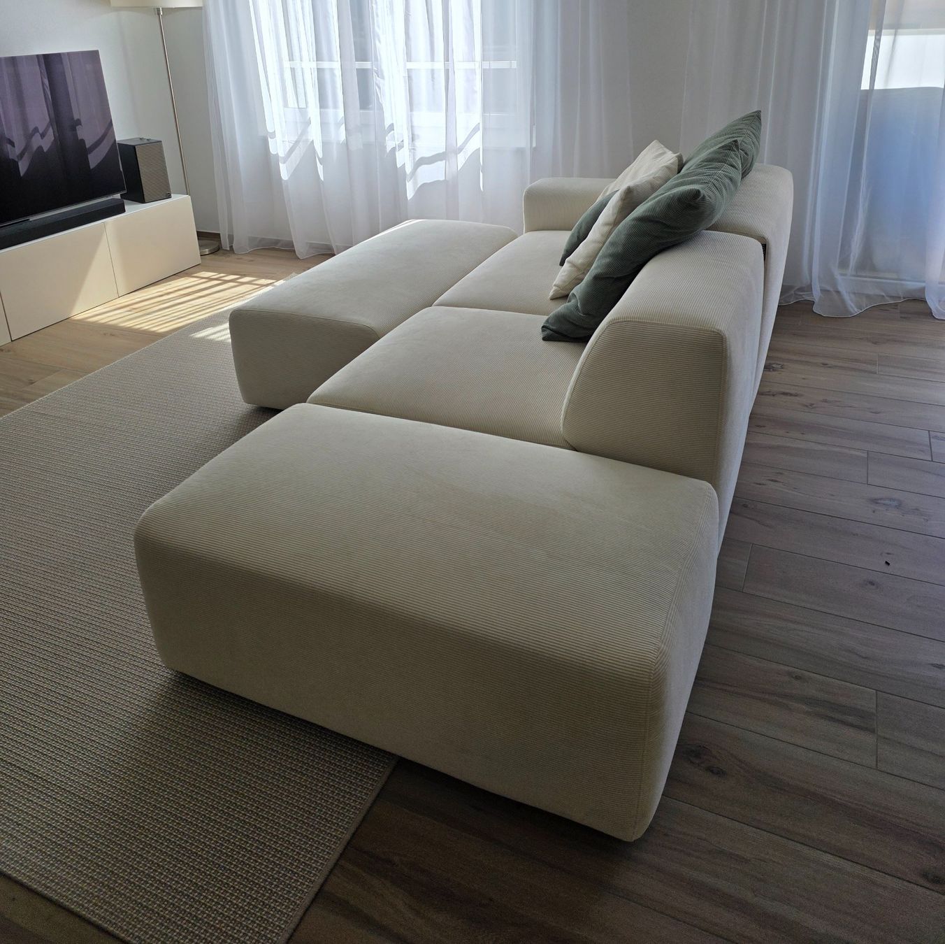 Livom Divani: Modulares Ecksofa Nina 4-Sitzer Livom – Usato da Winterthur venduto da sacha.glaser 1