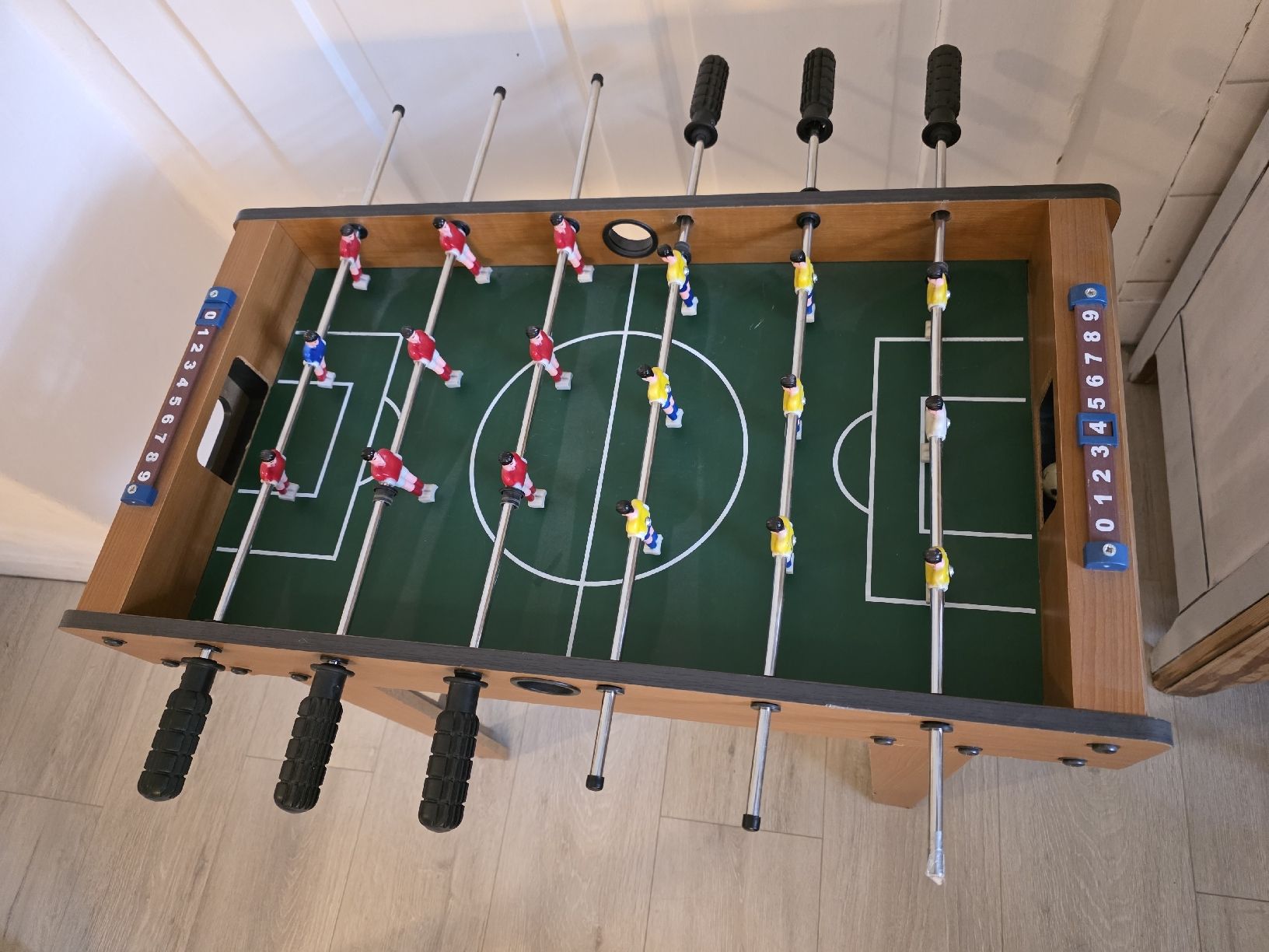 Spiele: Tischkicker für Kinder, Holz – Gebraucht aus Wigoltingen von Zuckerfee84 1