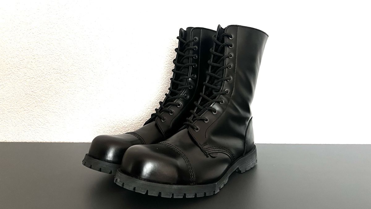 Chaussures hommes: Underground COMMANDO BOOTS ORIGINAL 10-Loch Springerstiefel – Neuf (Voir description) à Thörishaus par Vakoran