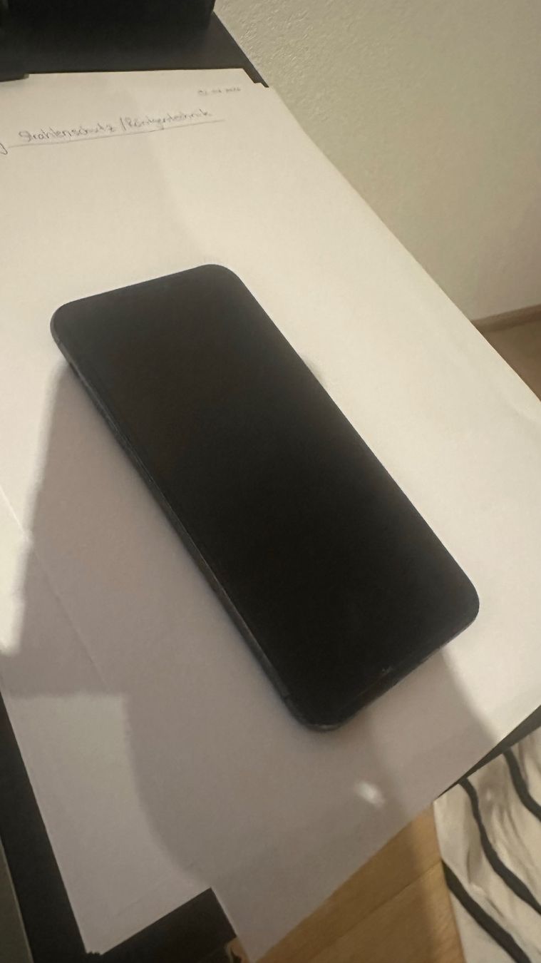 Apple Portables: Iphone 11 Pro Max – D'occasion à Möhlin par Andidimeier 1