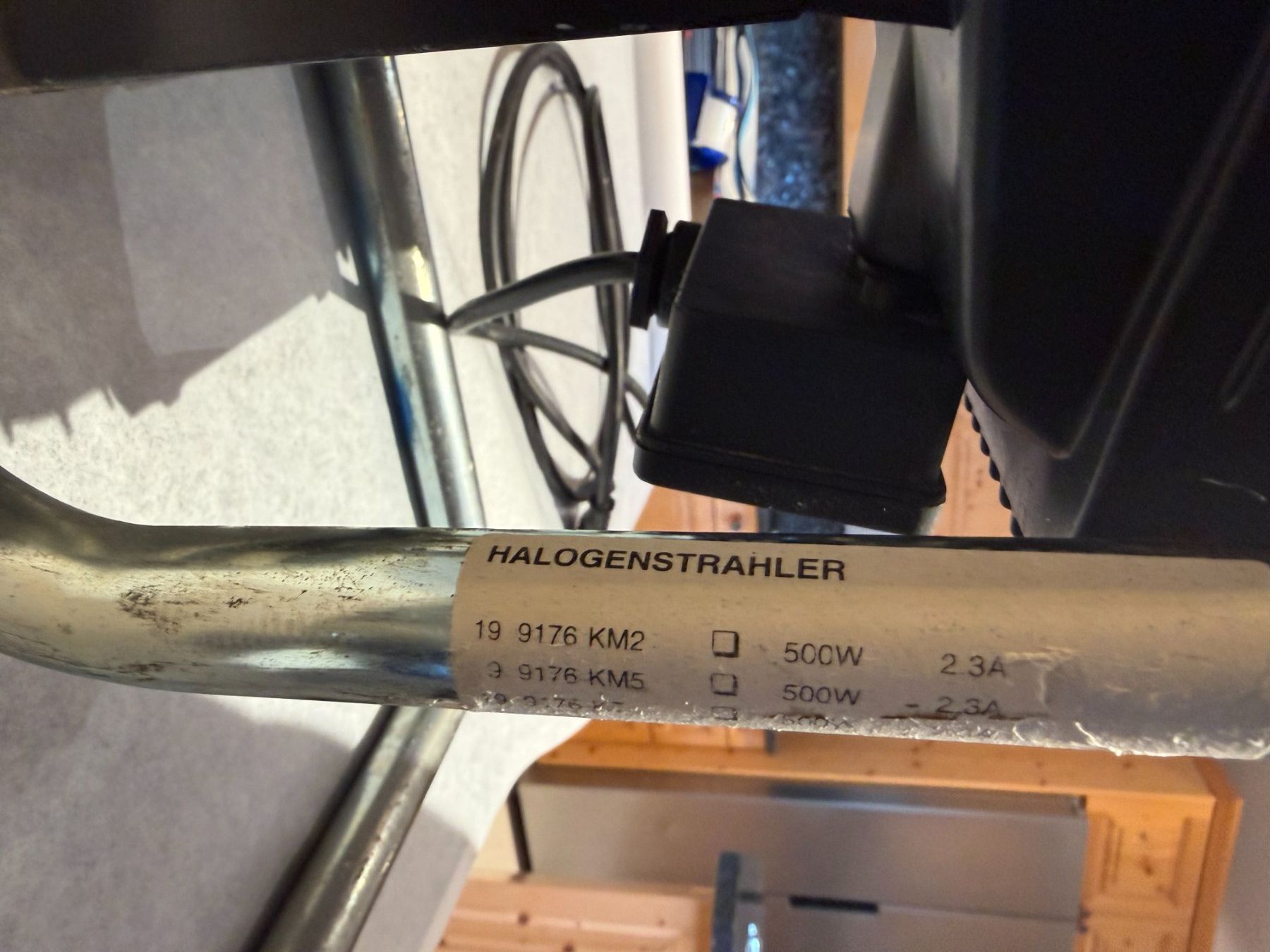 Lampade: Halogenscheinwerfer 500W – Usato da Jenaz venduto da Sandrobordoli 3