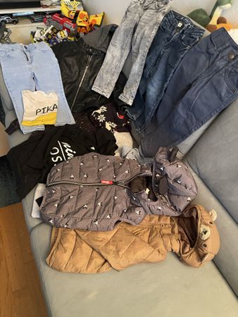 Kleiderpaket für Jungen Grösse 92