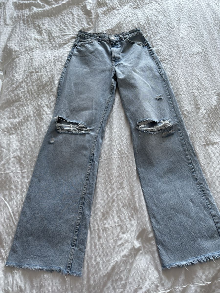 Zara Jeans: Zara jeans Größe 38 – Nuovo (secondo la descrizione) da Dübendorf venduto da eli_dt6x 1