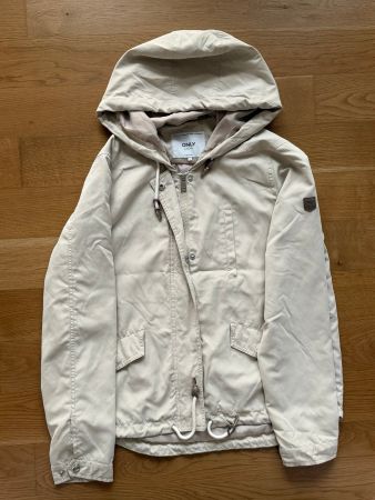 ONLY Übergangsjacke – Grösse EU 40 – fast neu