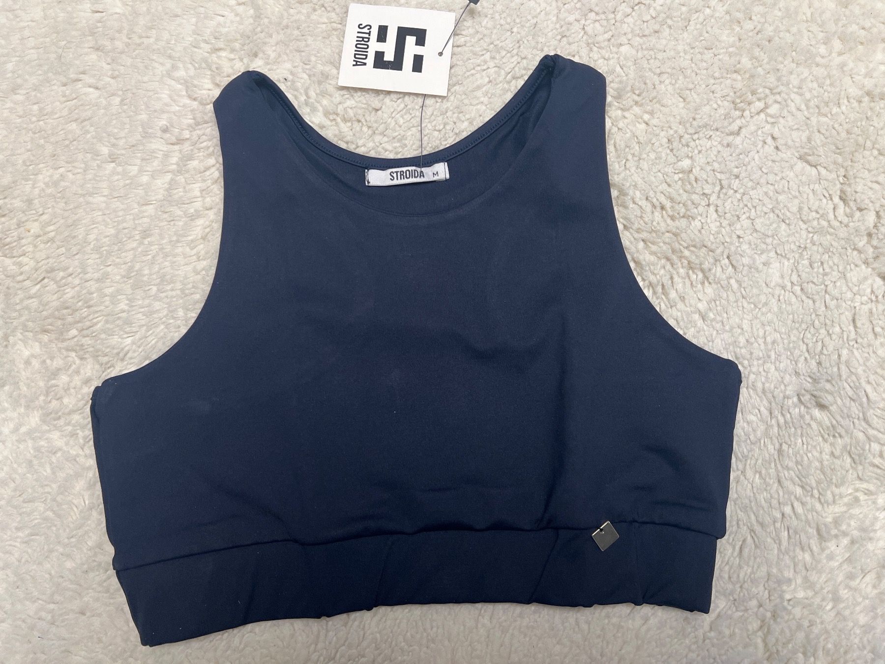 Top: Brassière sport   taille M neuve – Nuovo e nell'imballaggio originale da Chenens venduto da anasantos90
