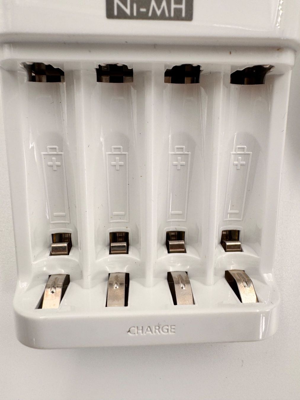 Caricatori & Batterie: Ansmann Powerline2 Ladegerät für 9-V und Panasonic BQ-CC17 – Usato da Hermetschwil-Staffeln venduto da Mobile2013 5