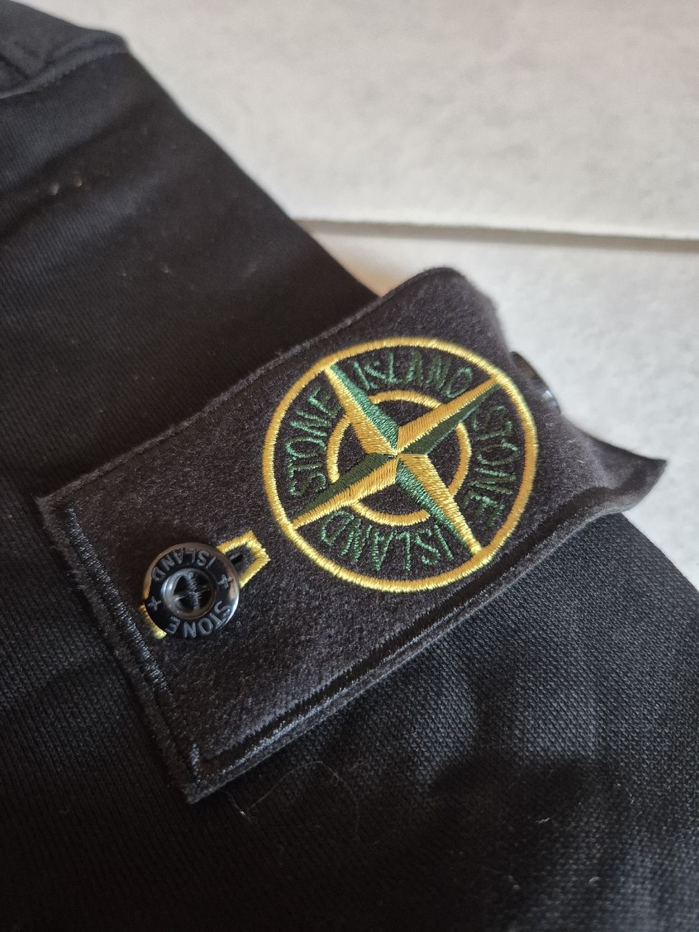 Stone Island Maglioni & Felpe: Stone Island Pullover L Schwarz – Nuovo (secondo la descrizione) da Pieterlen venduto da Vane_ssa_92 2