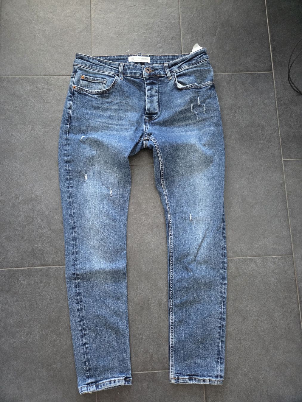 Jeans: hellblaue Herren Jeans Grösse 36 – Usato da Konolfingen venduto da Siggi_wulle
