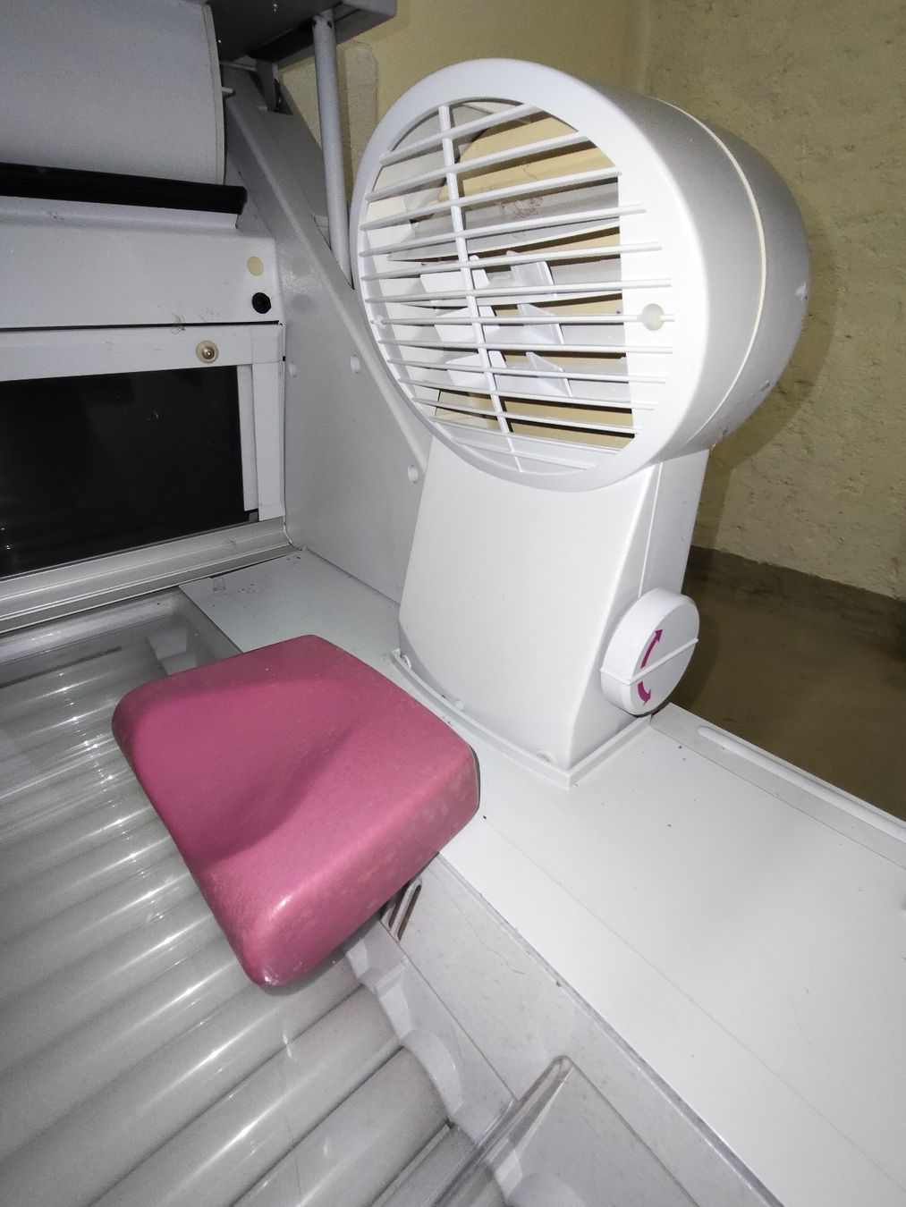 Solarium: Solarium – Gebraucht aus Triengen von RealX 2