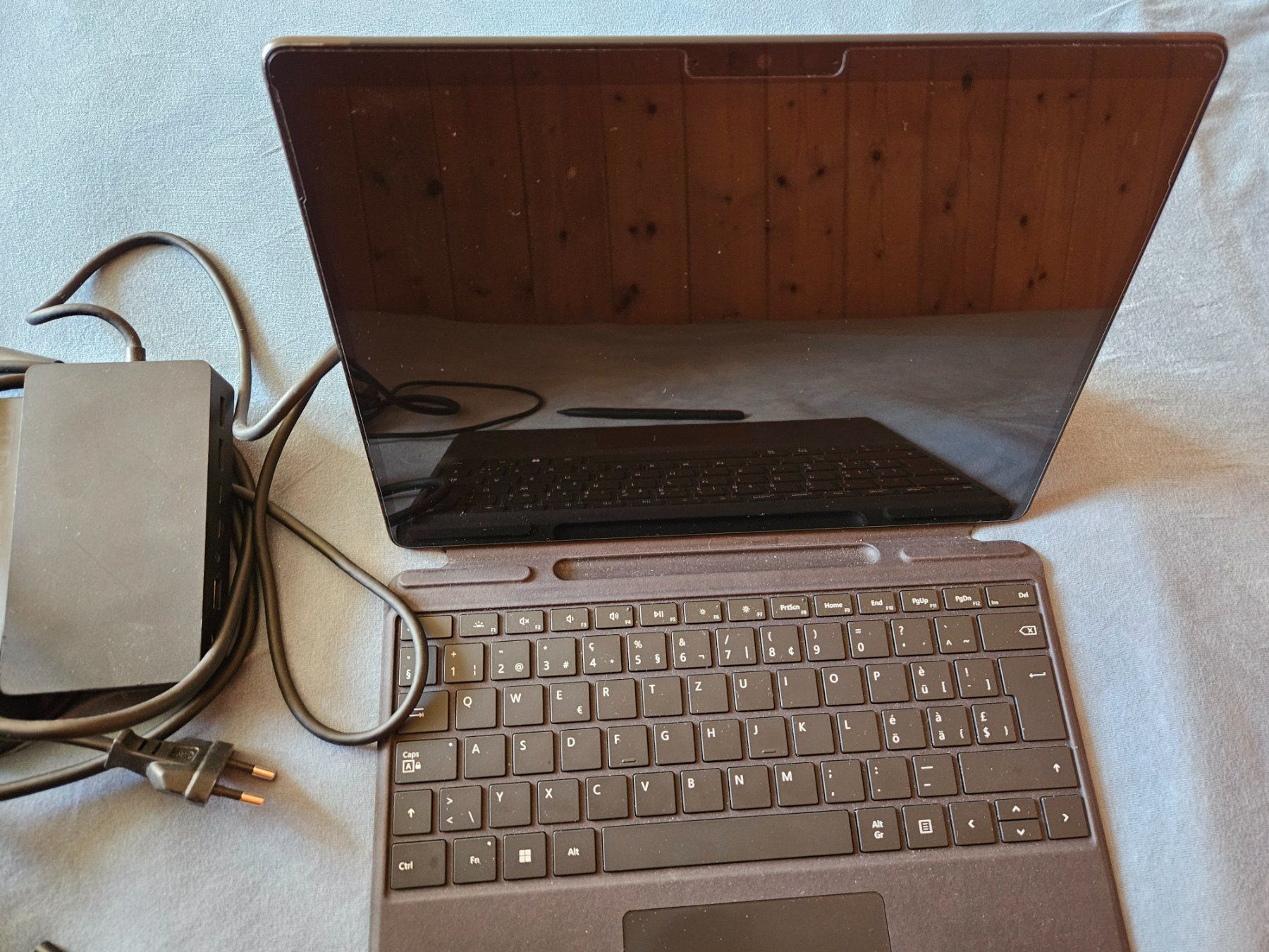 Microsoft Tablettes PC: Microsoft Surface Pro 8 – D'occasion à Neuhausen par kra_n9l5 1