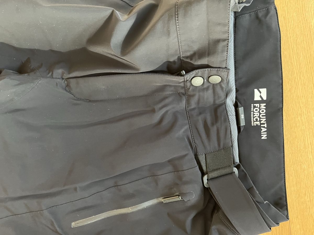Mountain Force Completi: Mountain Force Skijacke und Hose Gr. 50 – Nuovo (secondo la descrizione) da Holziken venduto da Bibli05 7