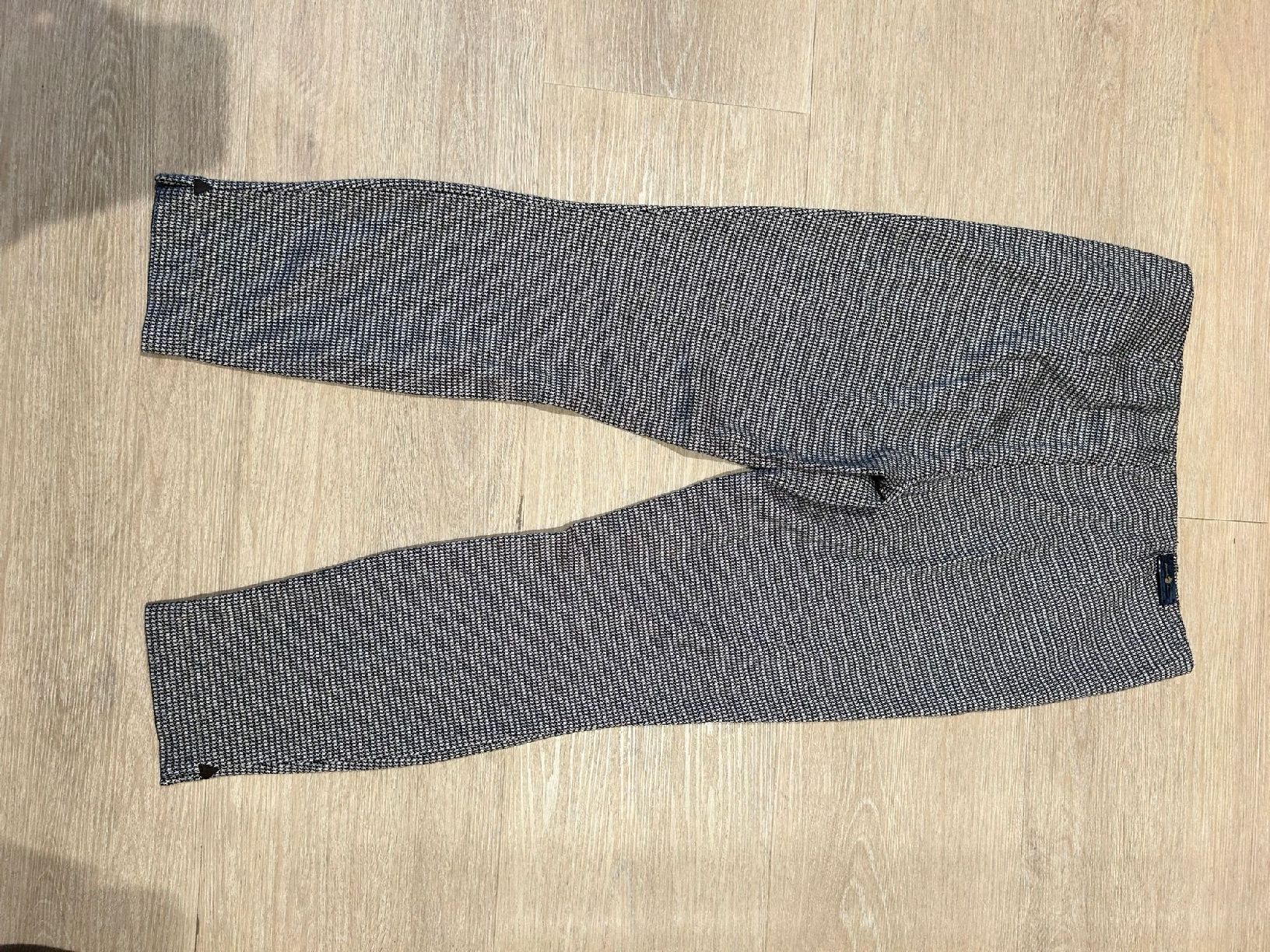 Pantaloni: Schicke gestreifte Stoffhose Gr. 38 – Usato da Dietikon venduto da mel_djf9 1