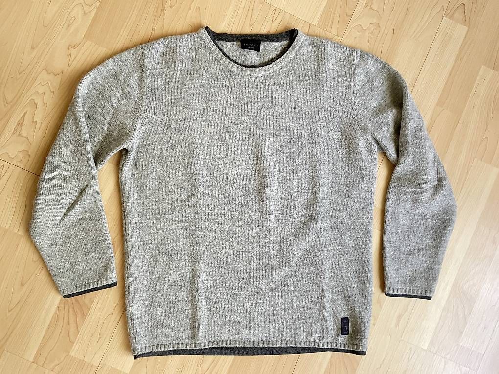 Maglioni & Felpe: Schöner Trussardi Jeans Wollpulli Männer M-L grau – Usato da St. Gallen venduto da K_Blum