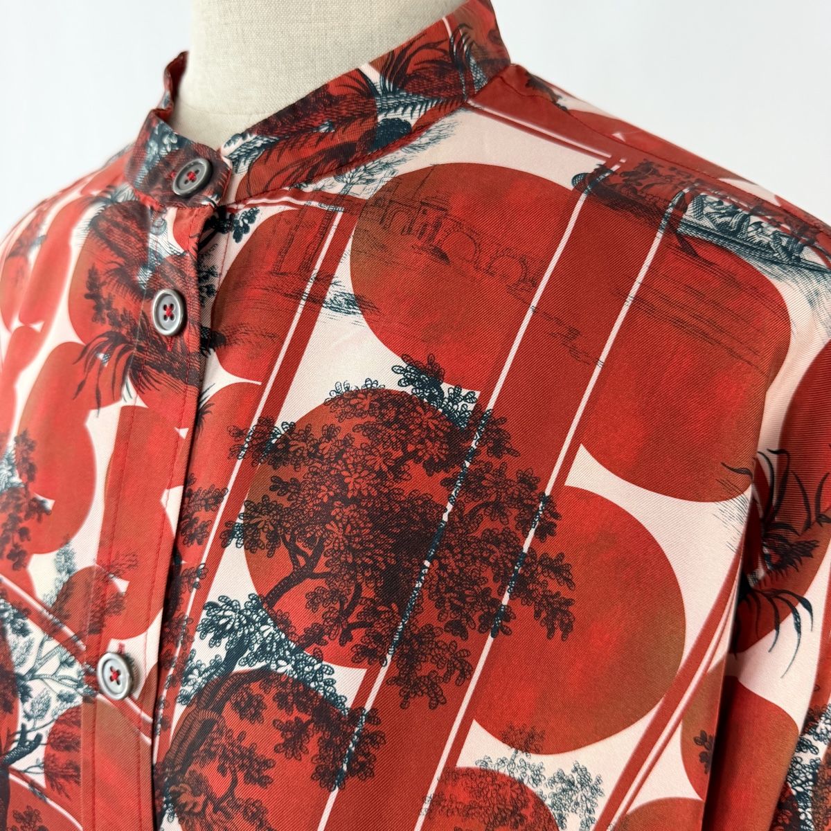 Odeeh Chemisiers: ODEEH 100% Silk Printed Blouse – D'occasion à Freienbach par Avviivva_Shop 5