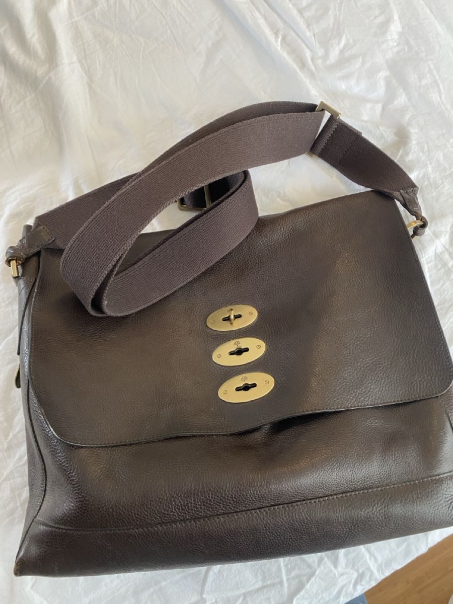 Mulberry Borse: Mulberry Chocolate Brown Leather Shoulder Bag – Nuovo (secondo la descrizione) da Reinach BL venduto da stutkir