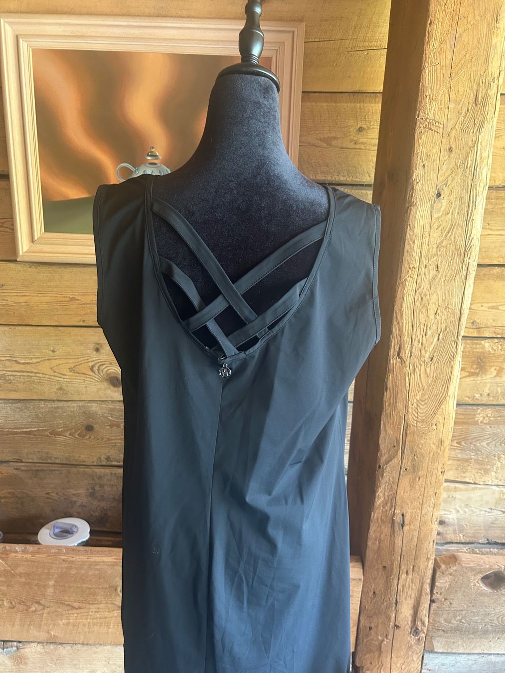 Vestiti: Maloka robe noire – Usato da Val-d'Illiez venduto da Dombou 2