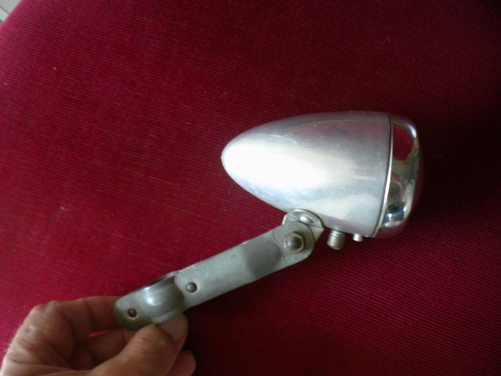 Ancien phare lampe vélo cycle Lucifer Made in Switzerland