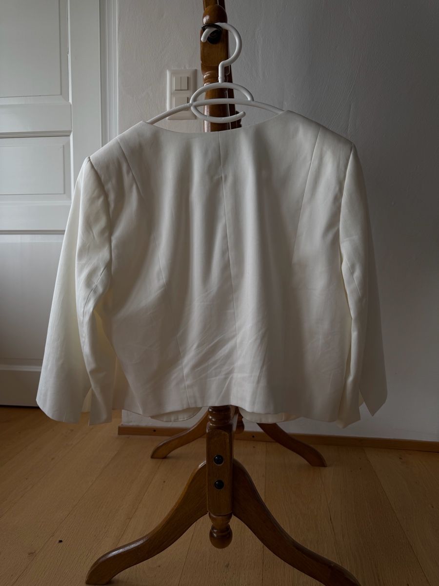 Comma Bolero: Bolero von comma Gr. 40 – Usato da Zürich venduto da ros_6dzn 1