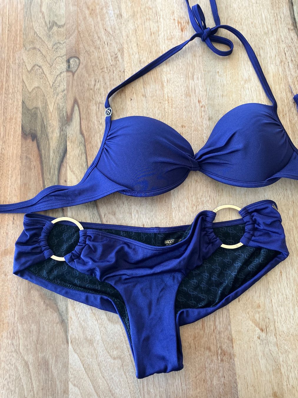 Victoria's Secret Costumi da bagno & Bikini: VICTORIAS SECRET Bikin – Usato da Huttwil venduto da Badi369