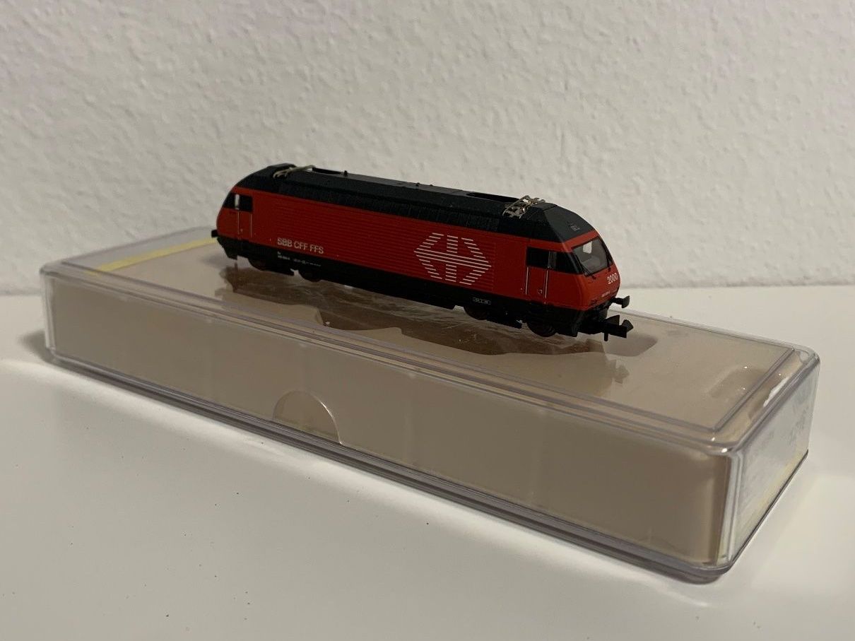 Trix Modellini di ferrovie: Minitrix 12167 Re 460 030-0 "Säntis" OVP – Nuovo (secondo la descrizione) da Neuenegg venduto da Mazdanier 1