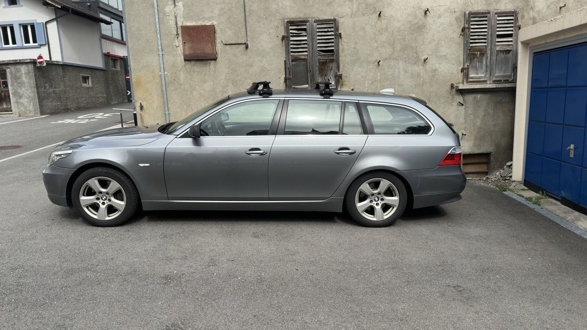 BMW Automobili: Bmw 525xd Touring E61 – Usato da Gampel venduto da Tobiassch 1