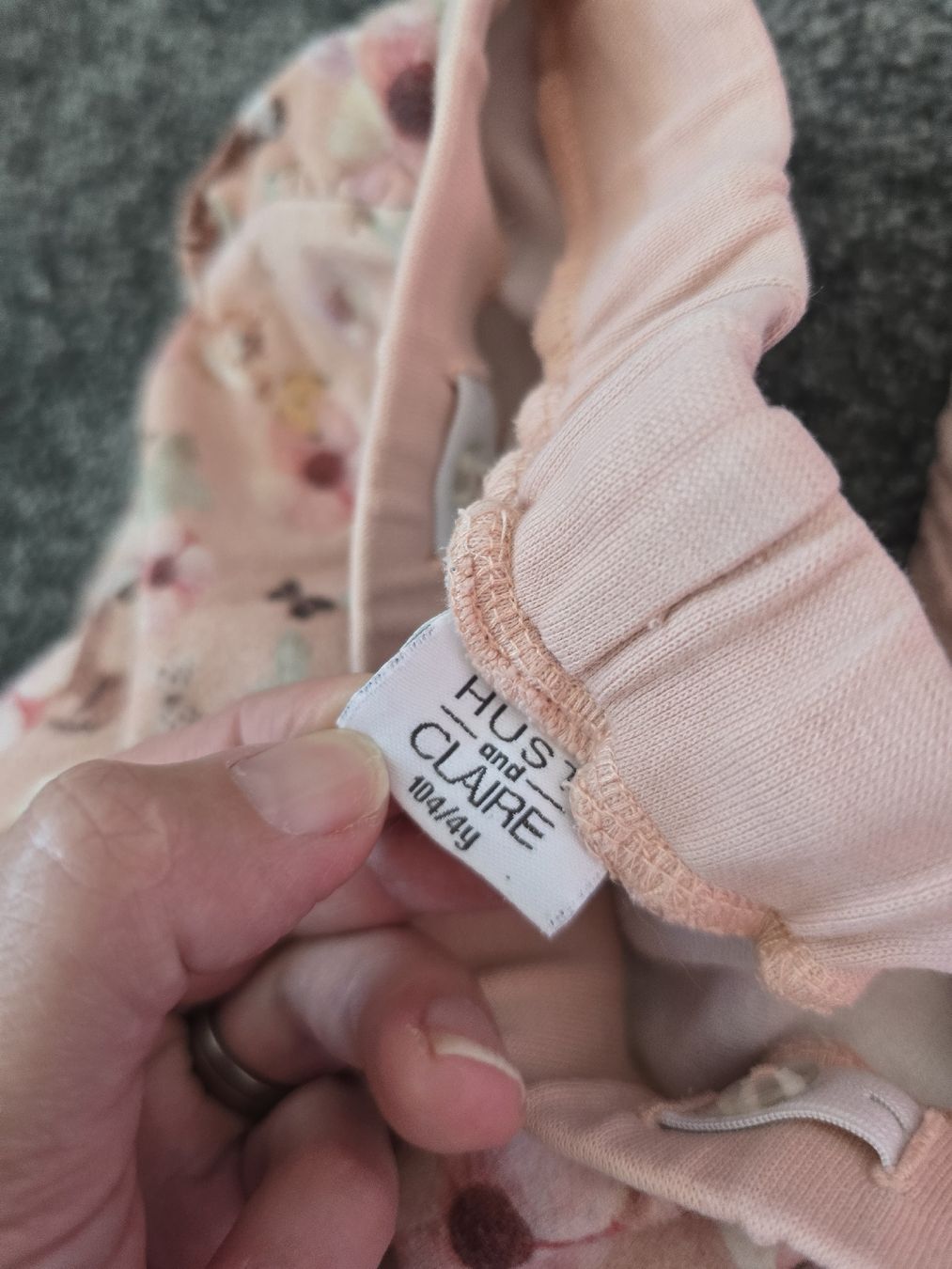 Lotti & Set di vestiti: Kleiderpaket Mädchen Gr. 104/110 – Usato da Unterentfelden venduto da Panda-87 5